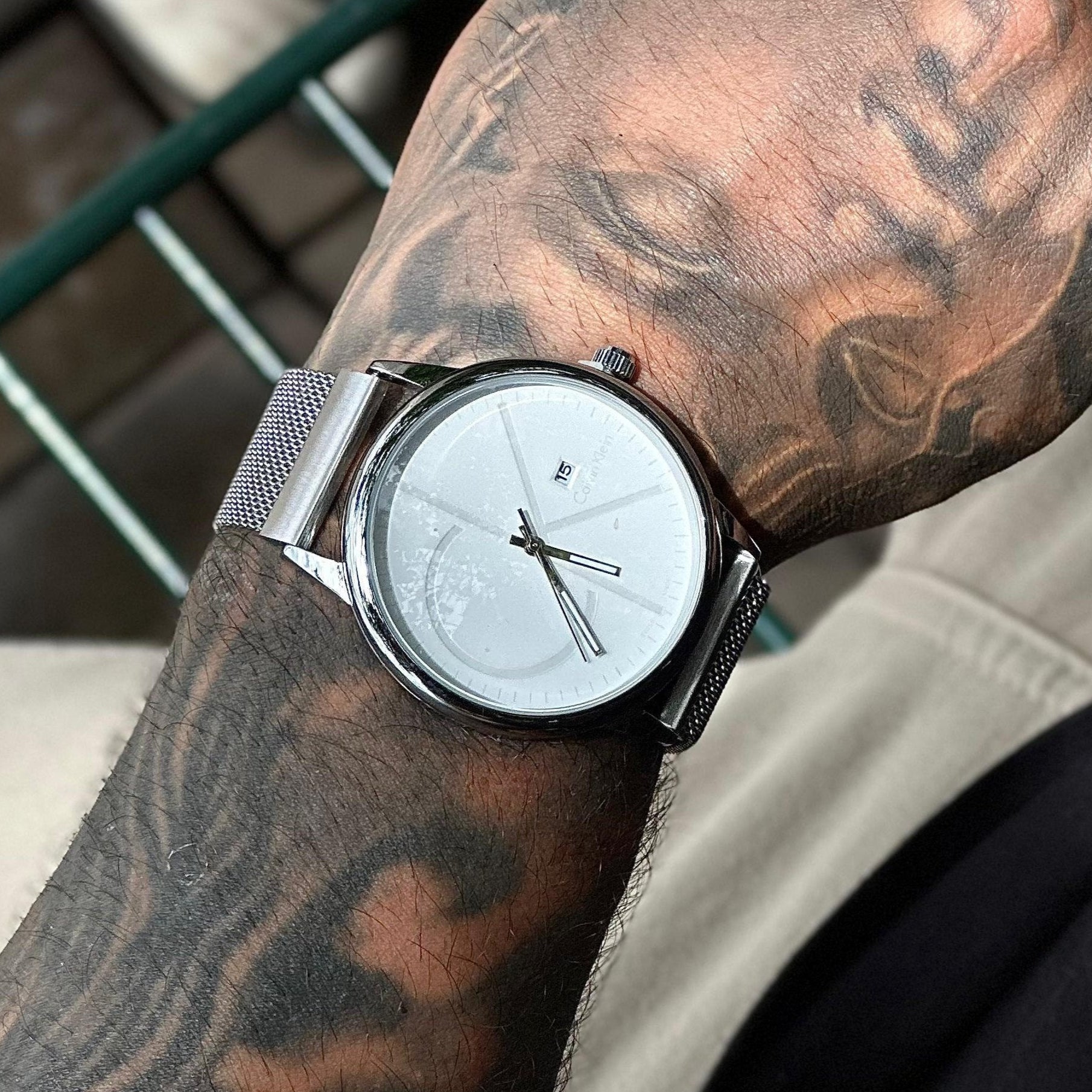 CALVIN KLEIN MAGNÉTICO