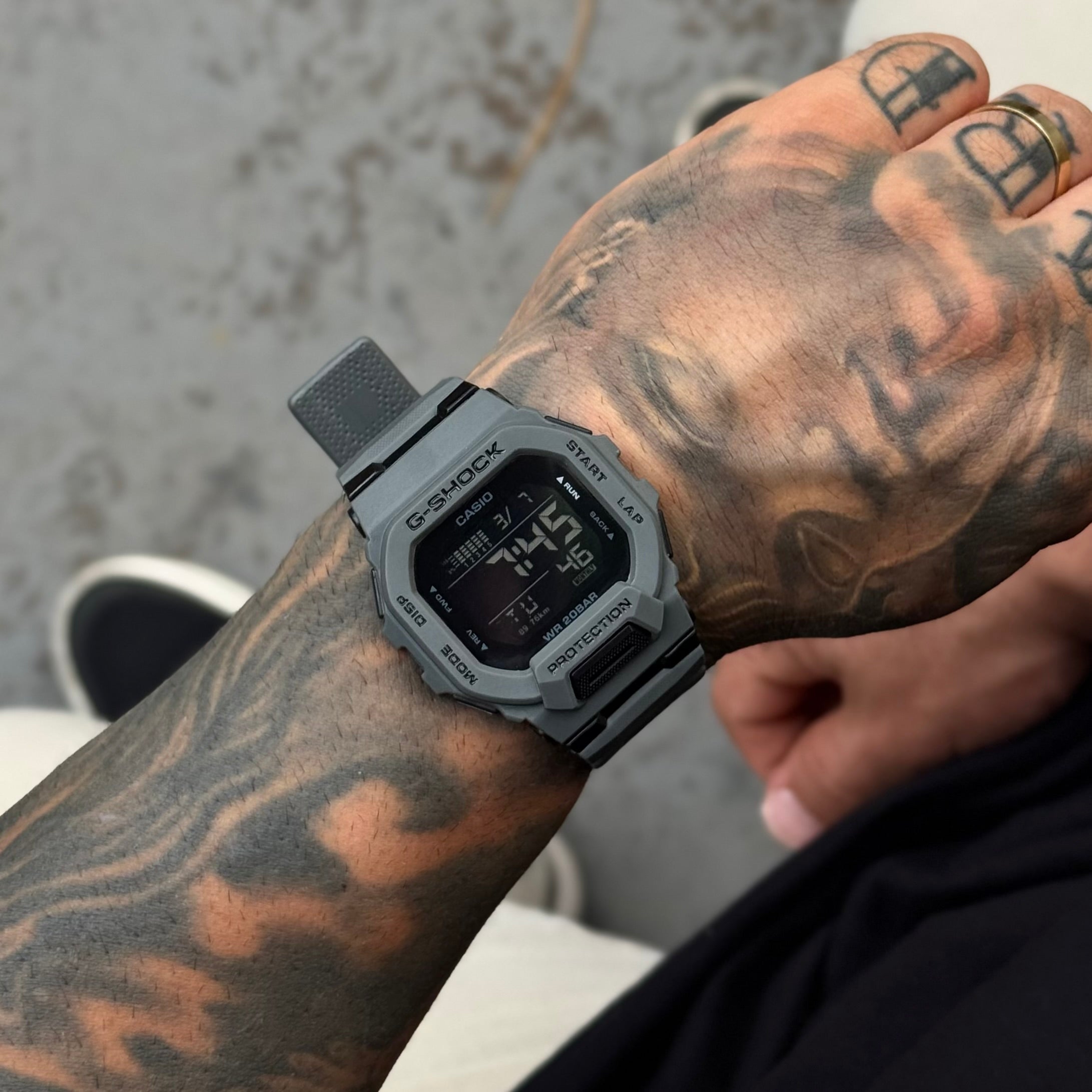 G-SHOCK GBX-100