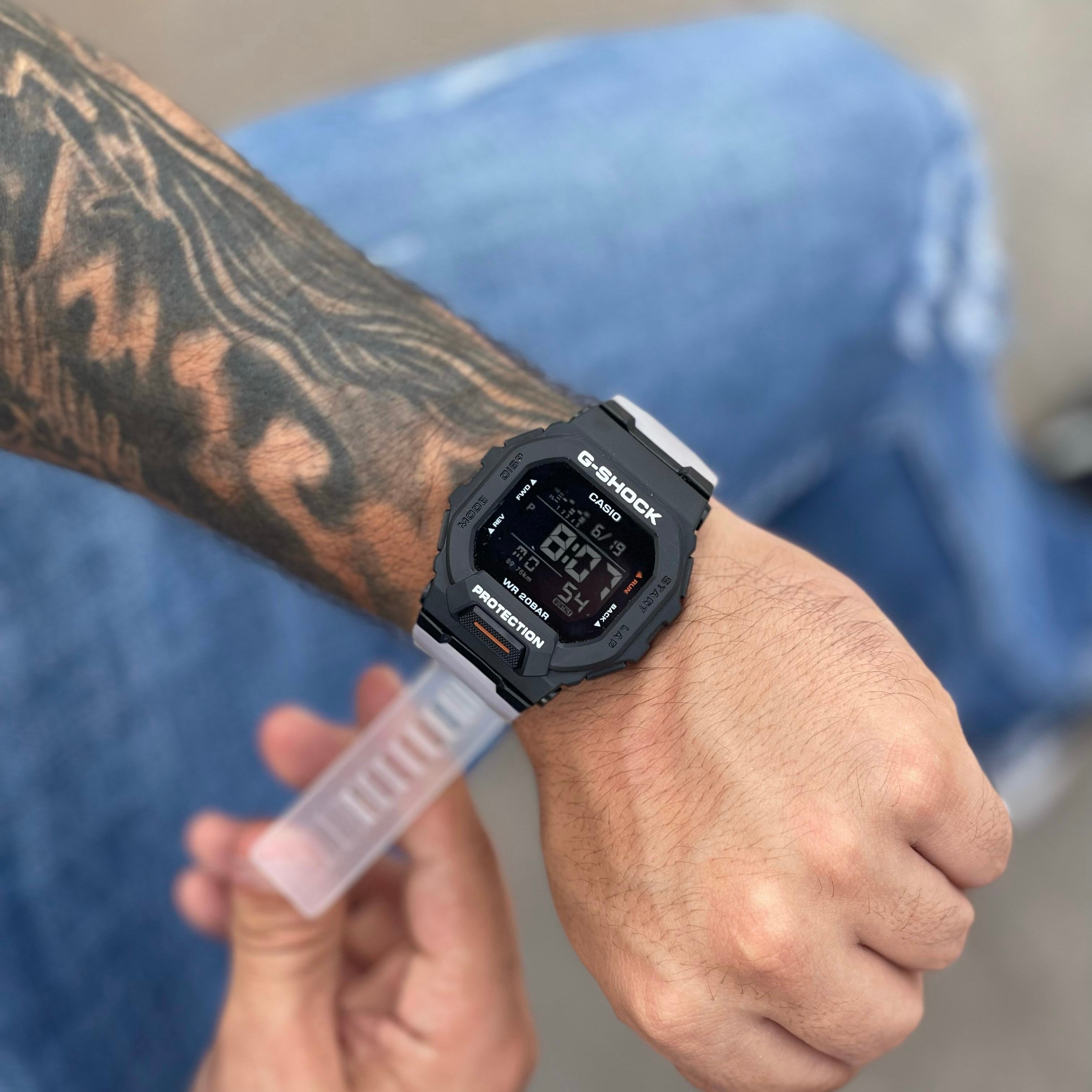 G-SHOCK GBX-100