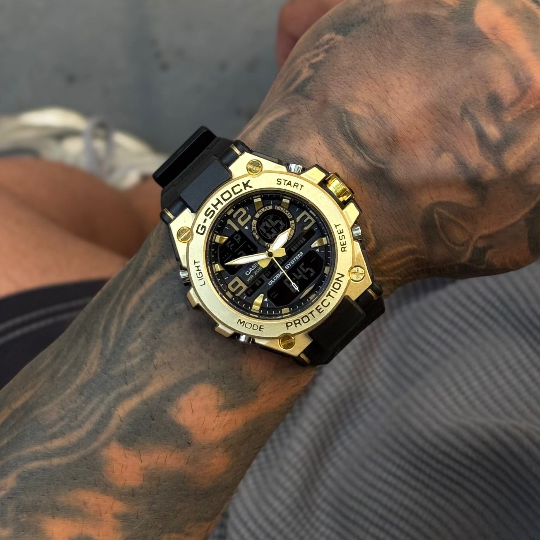 G-SHOCK STEEL CAIXA EM AÇO