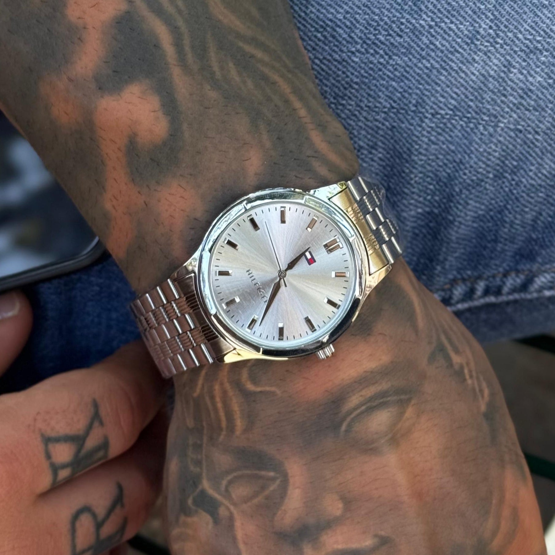 TOMMY HILFIGER AÇO